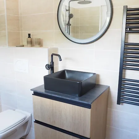 Grain De Sable, Les Pieds Dans L'eau Tatil Evi